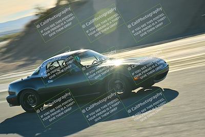 media/Dec-13-2025-Extreme Speed (Sat) [[d129ecb0b9]]/Beginner/Session 3 (Turn 5)/